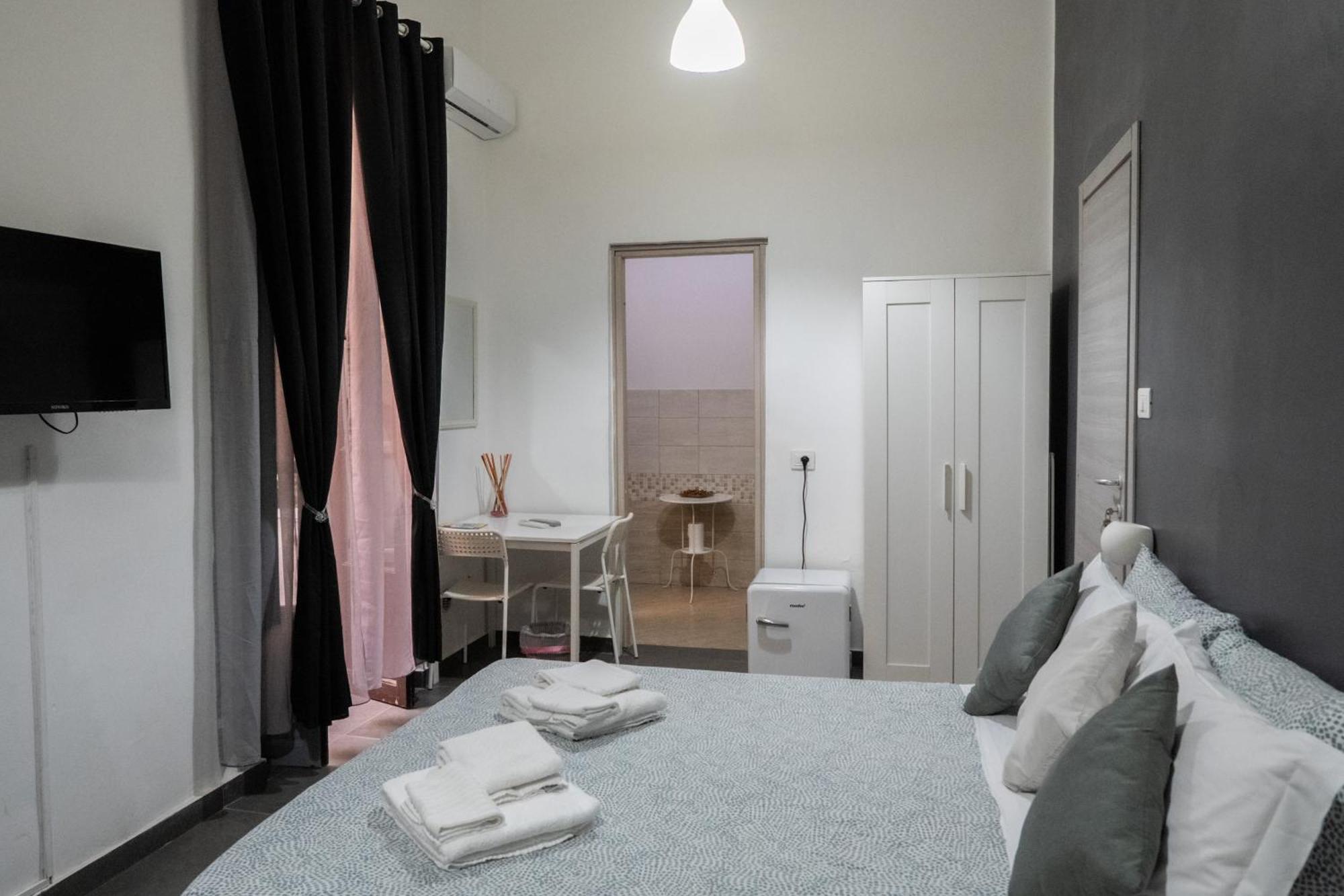 B&B Verga Catania Exterior photo
